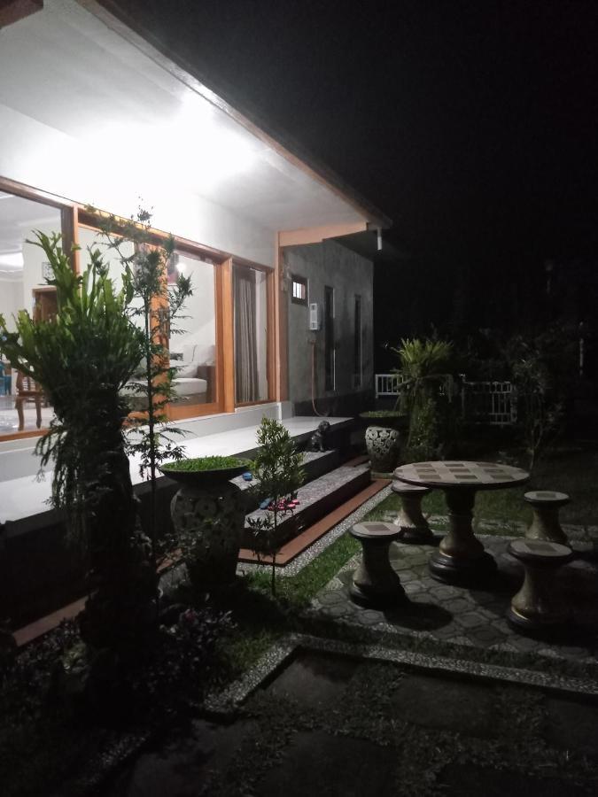 Umah Kampung Bendul Apartment Penebel Exterior photo
