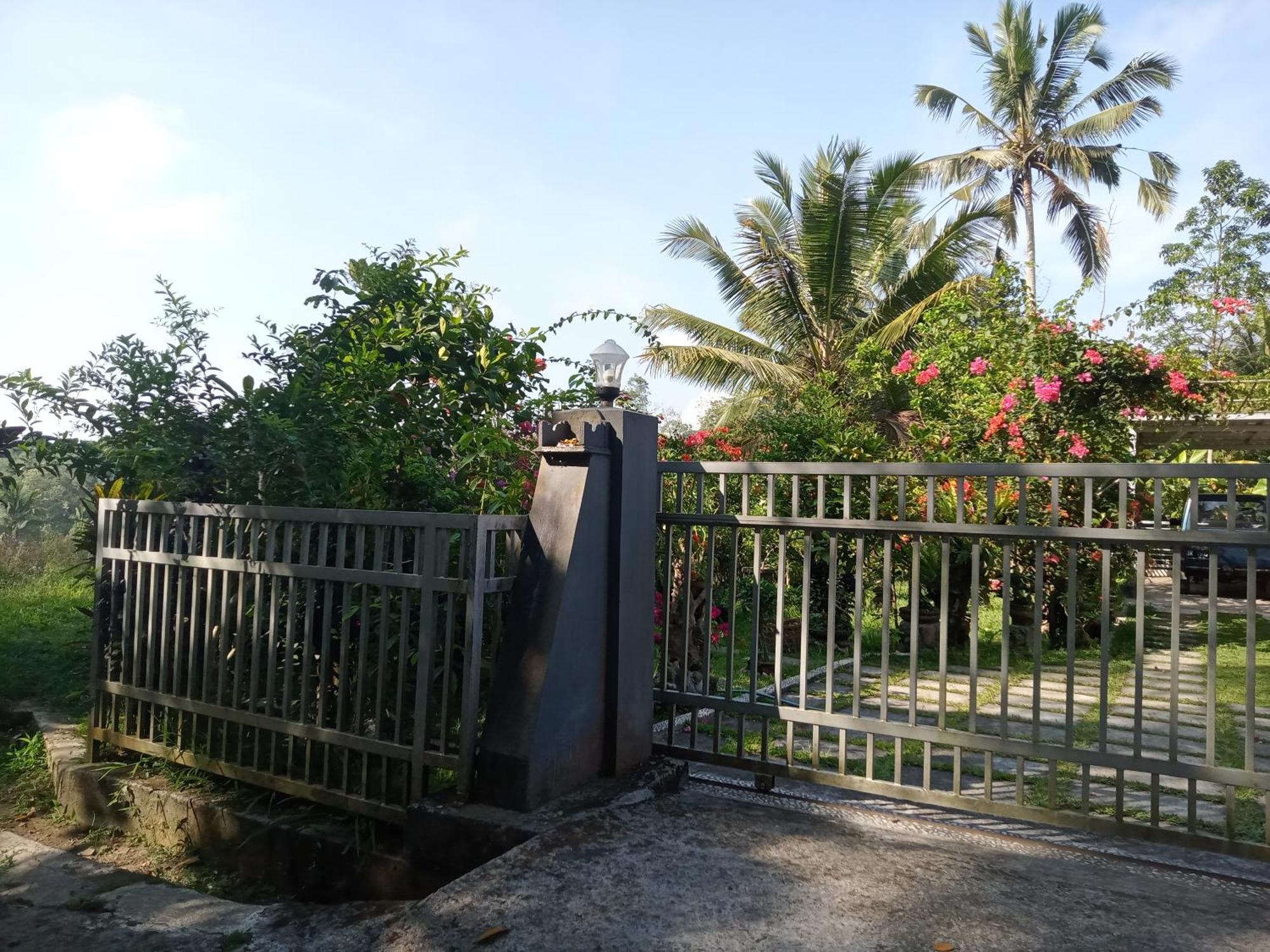 Umah Kampung Bendul Apartment Penebel Exterior photo